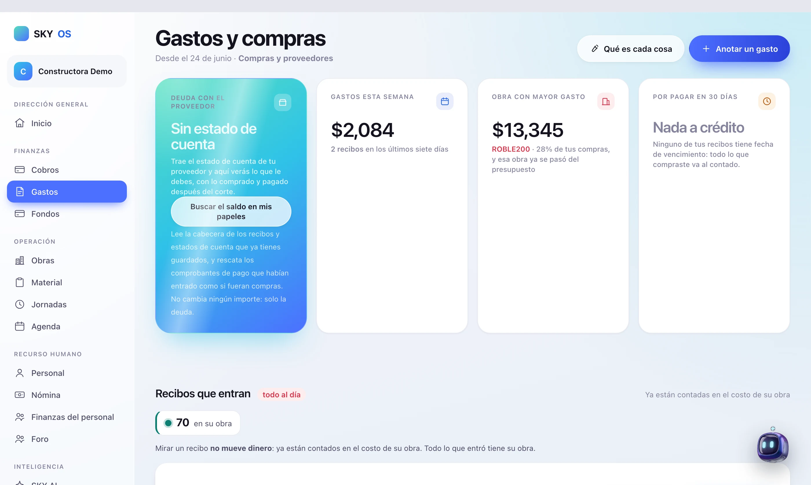 Pantalla de Gastos en SKY OS: En qué se va el dinero, por obra y por categoría.